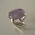 Сребърен пръстен с естествен аметист